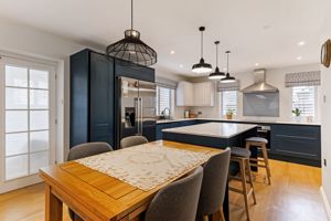 Photo 8- click for photo gallery